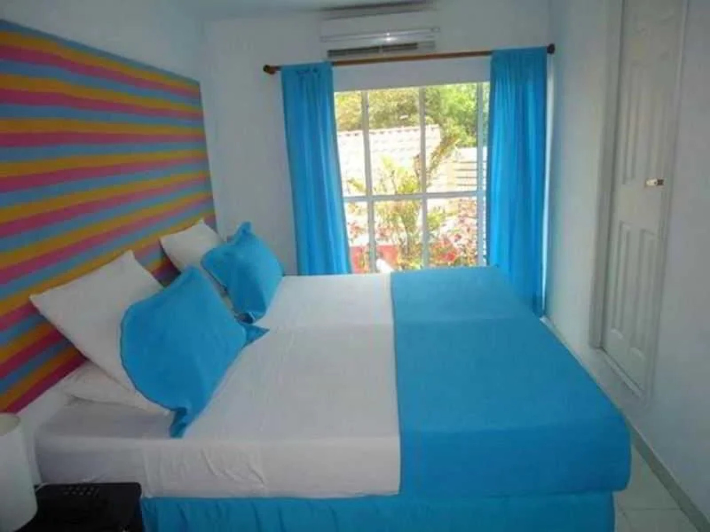 Boutique Cochera De Hobo