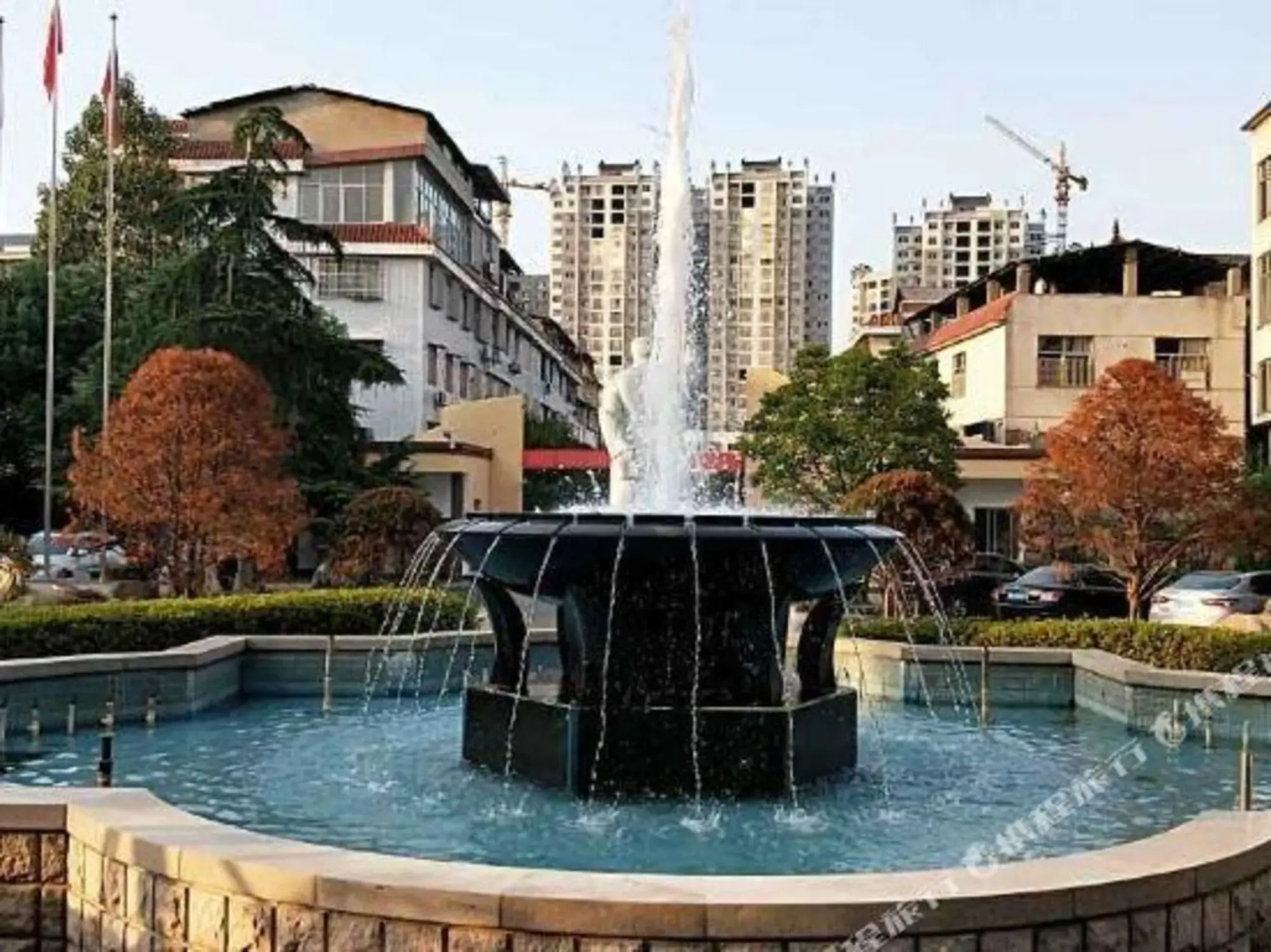 Liuzi Hotel