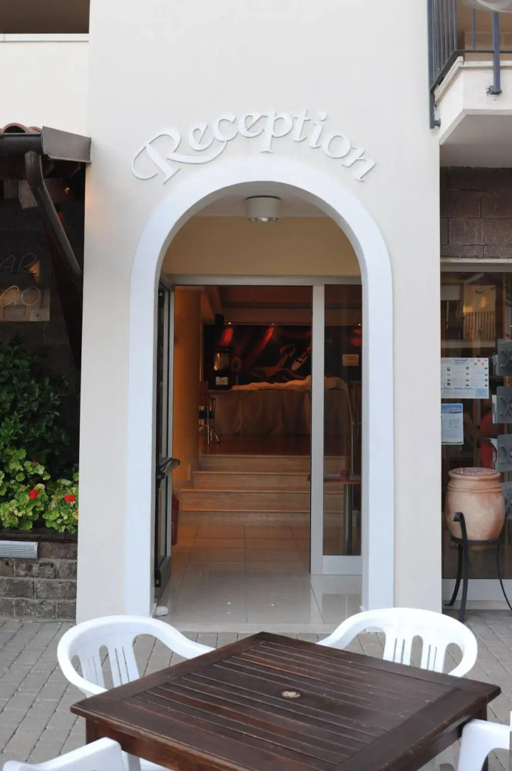 Tortorella Inn Resort