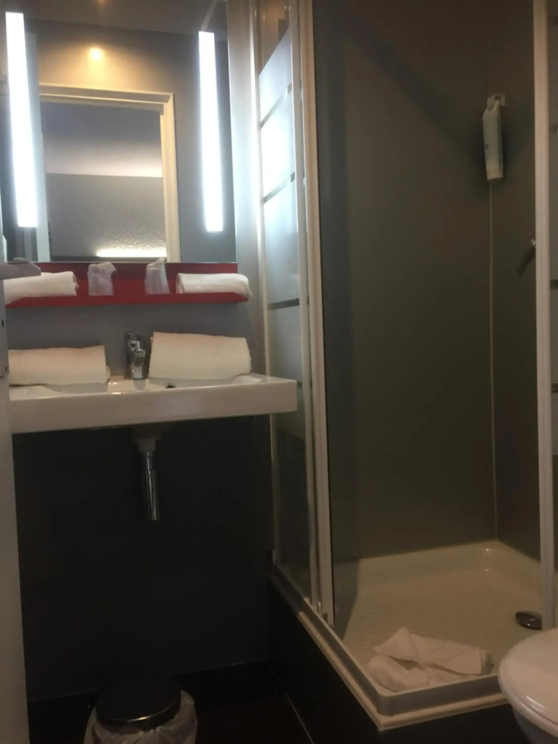 Enzo Trappes By Kyriad Direct