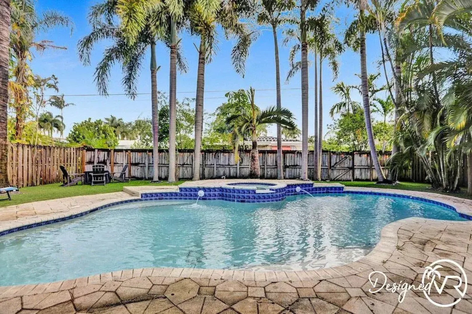 Stunning 5 BR with Heated Pool & Gaming