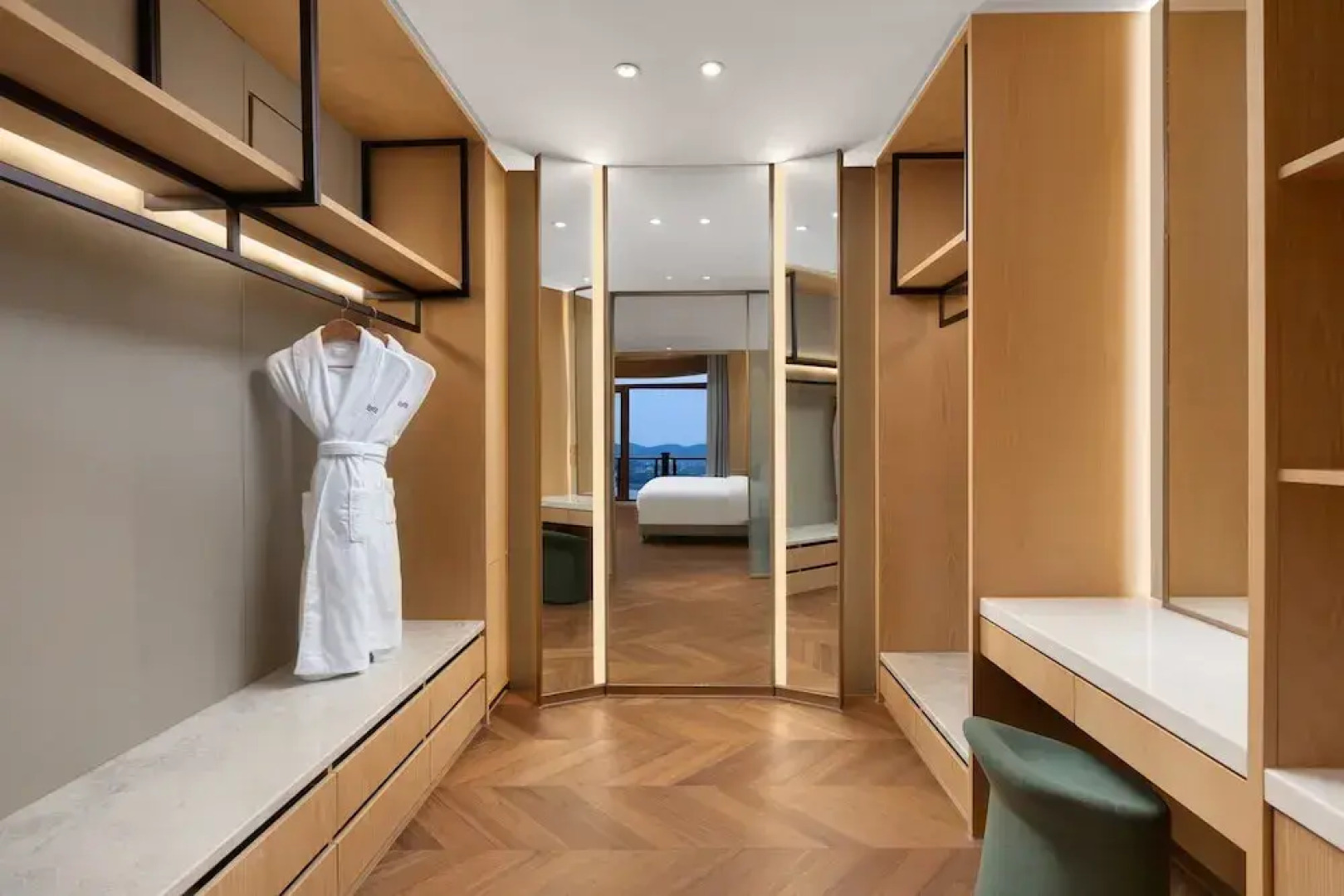 Crowne Plaza Zhoushan Seaview