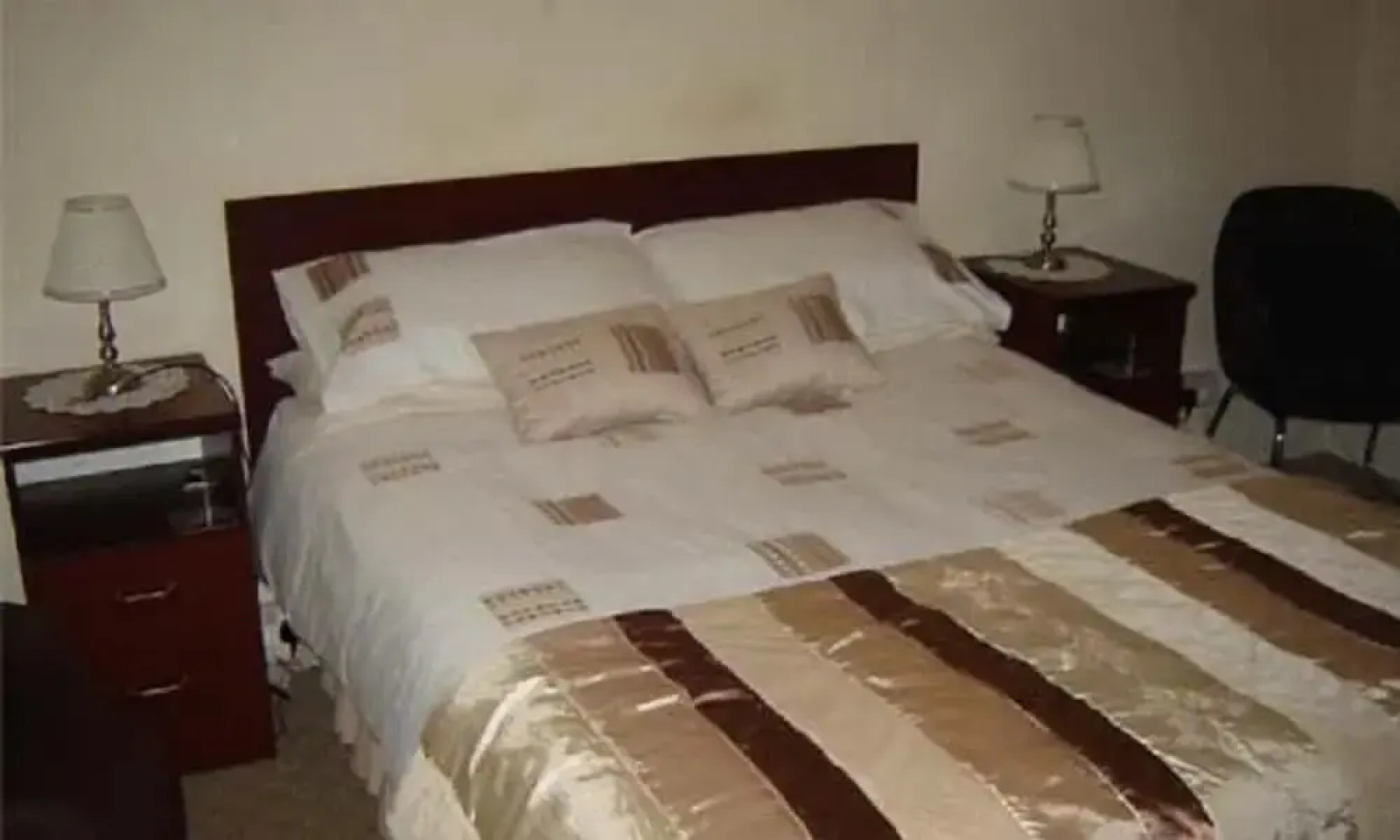 White House View Guest House