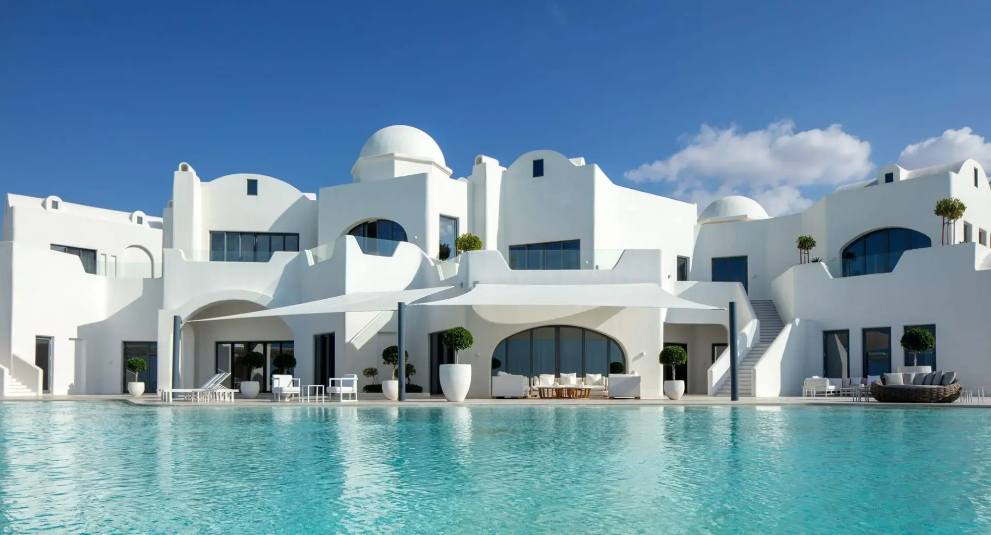 Anantara Santorini Abu Dhabi Retreat - Adults Only
