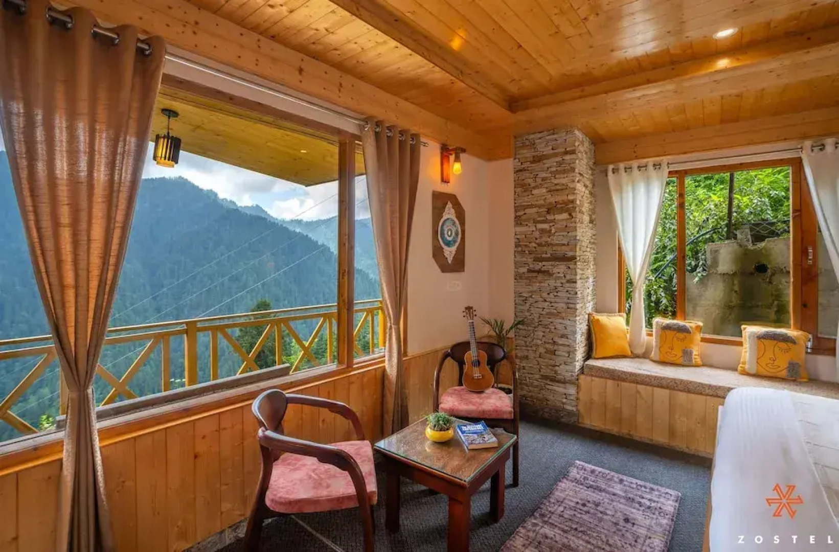 Zostel Shoja - Jibhi