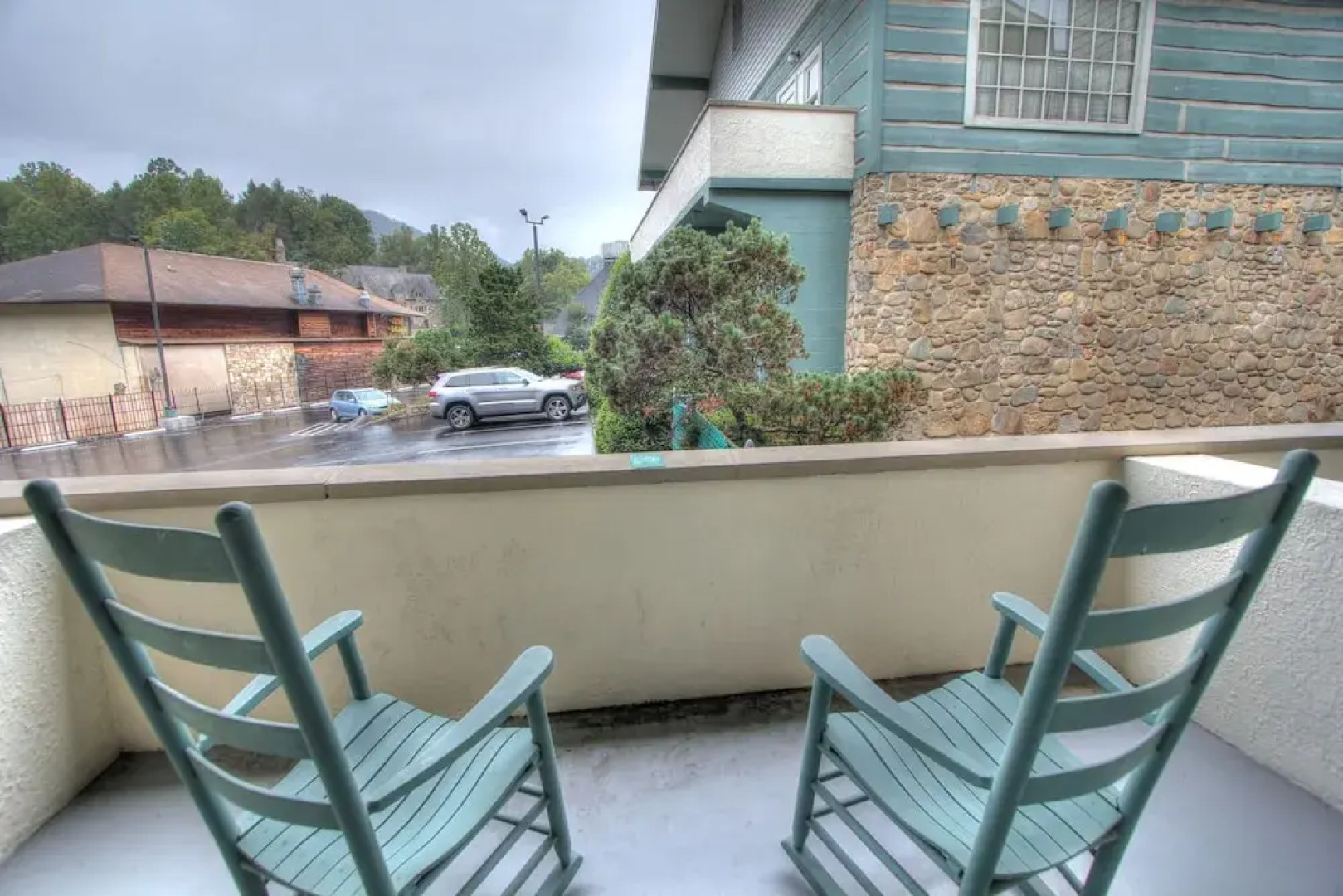 The Historic Gatlinburg Inn