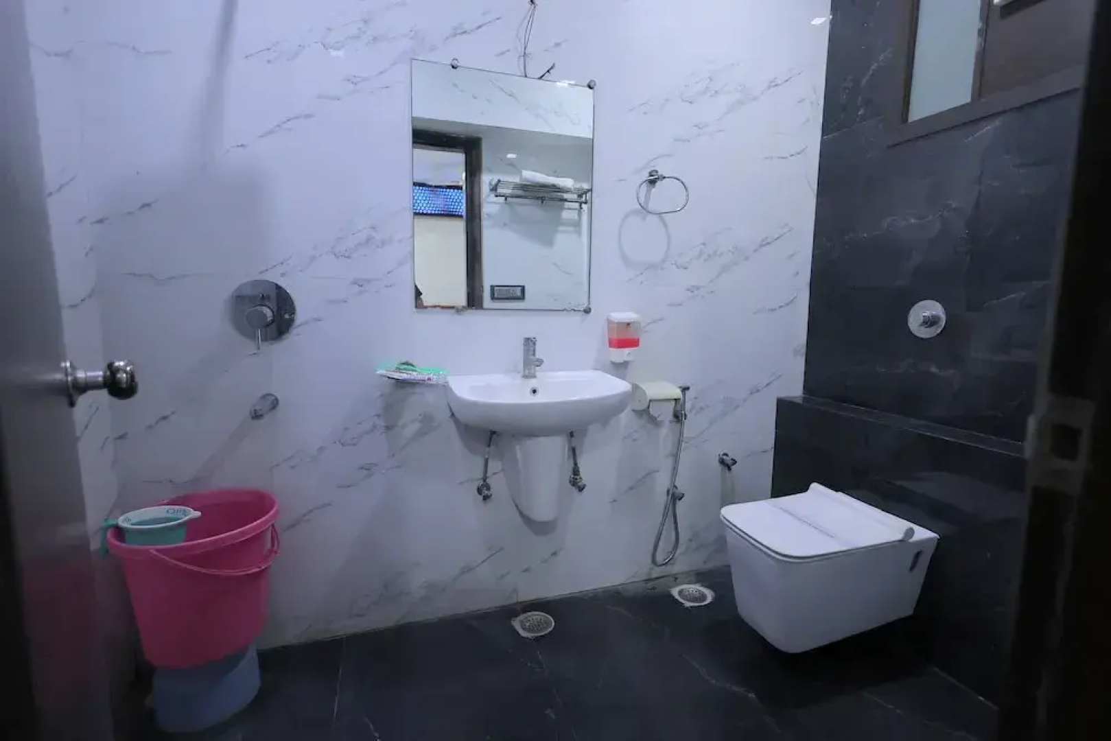 Hotel Grand Sai - Moradabad, Uttar Pradesh