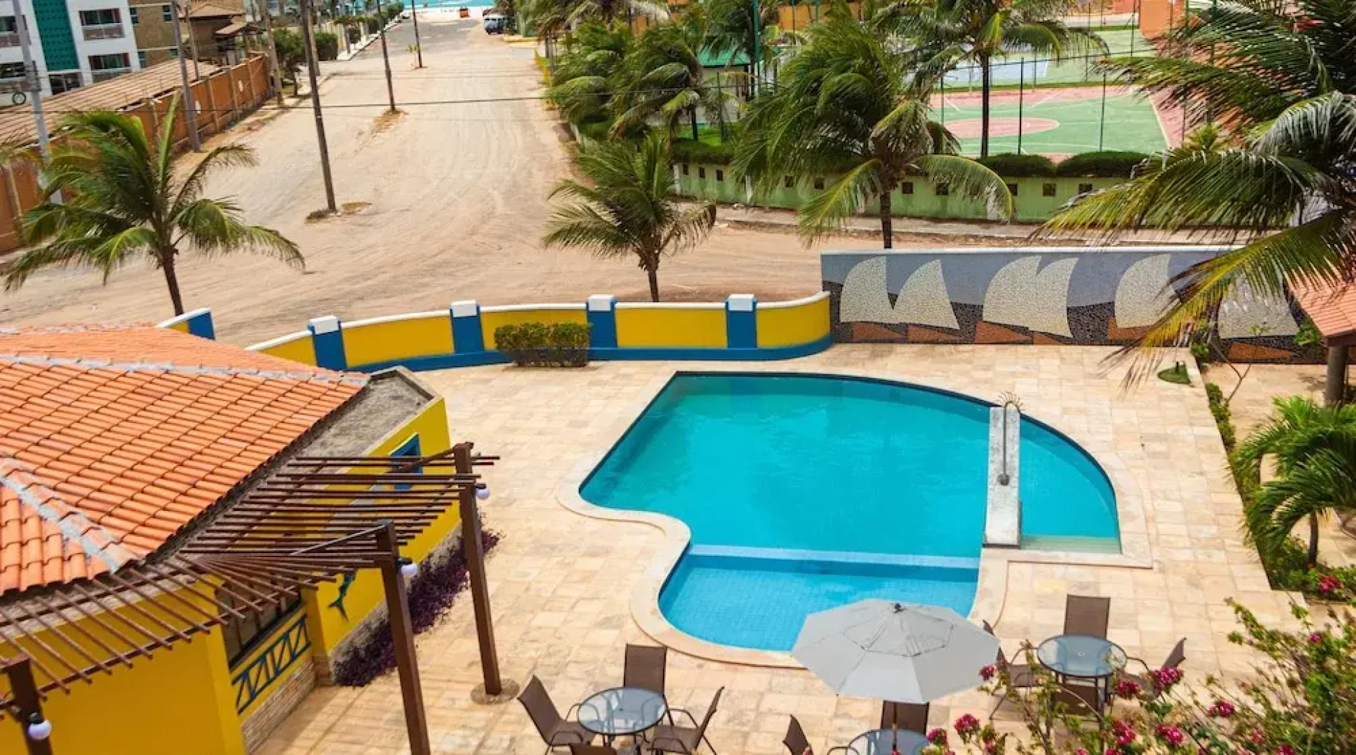 Kalamari Beach Hotel