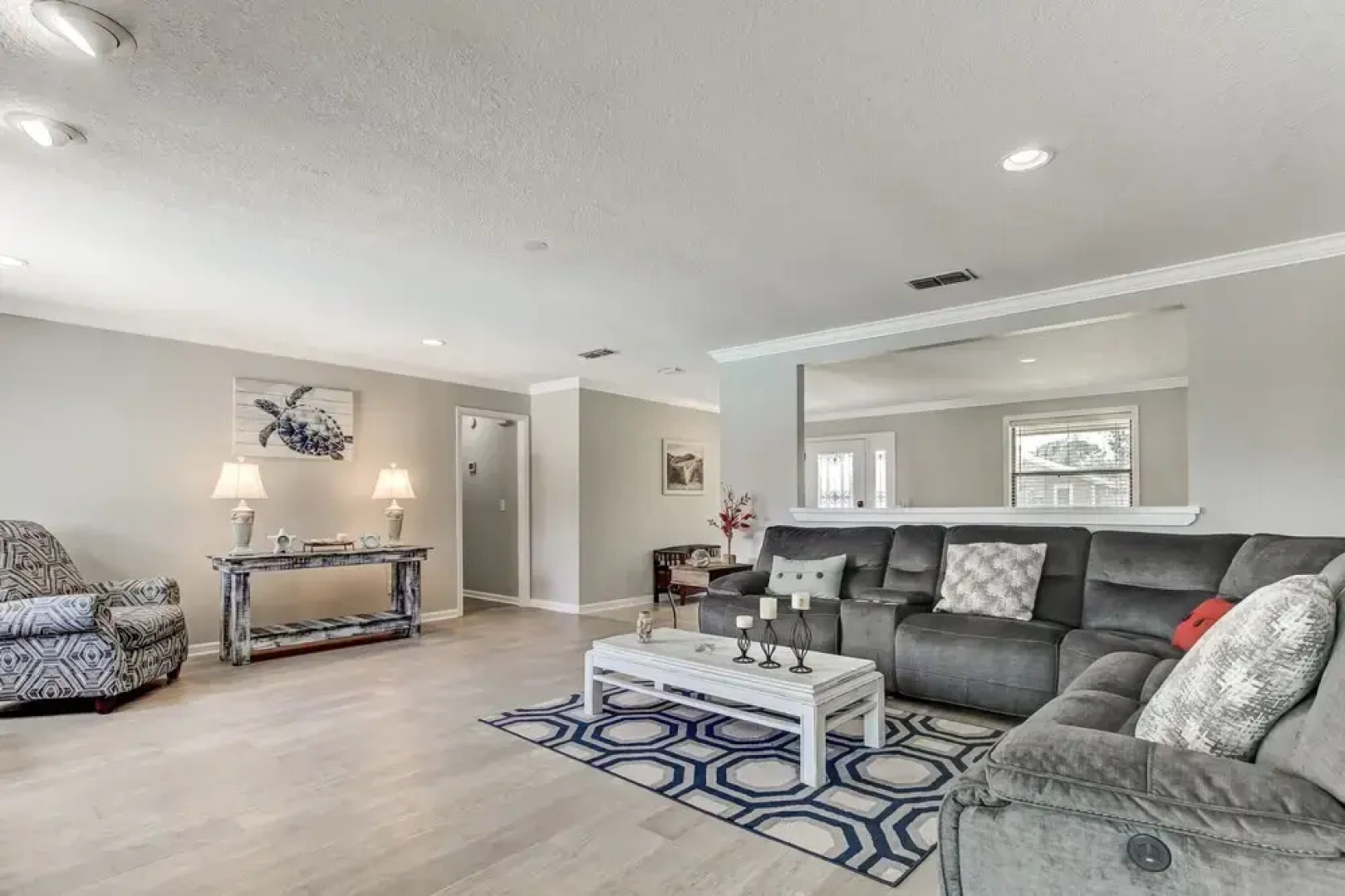 Pablo Waterfront - Private Dock & Salt Water Pool