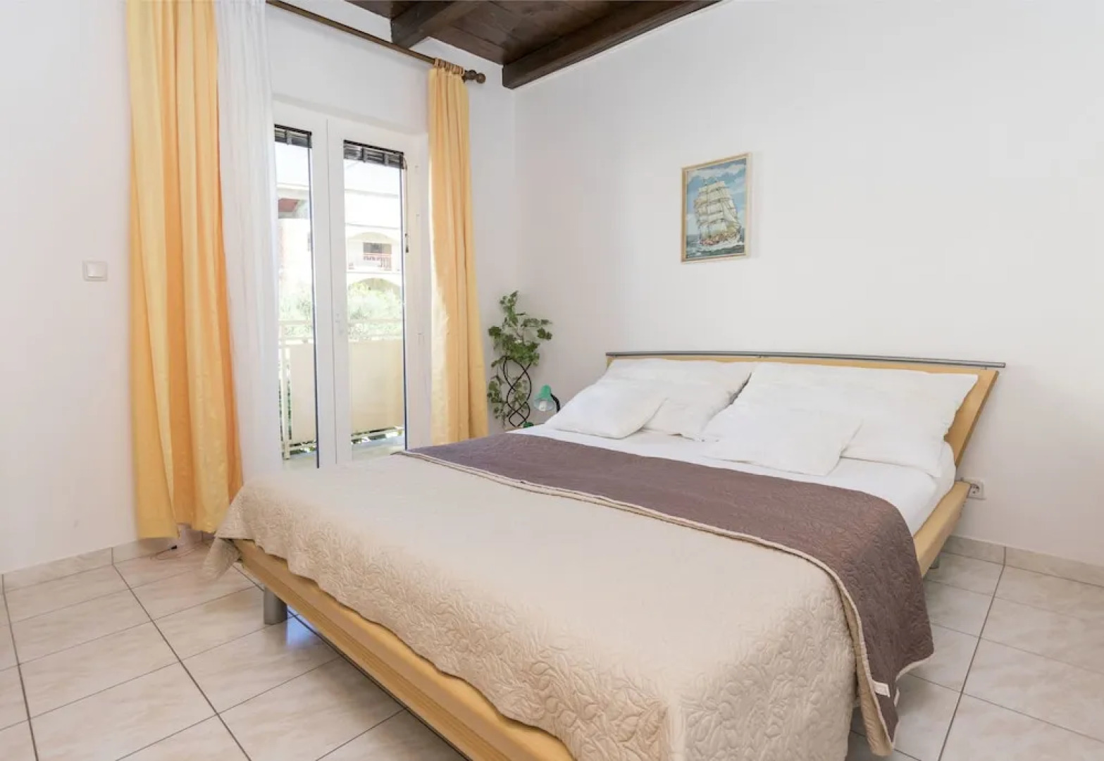 Apartments Glorija Rogoznica