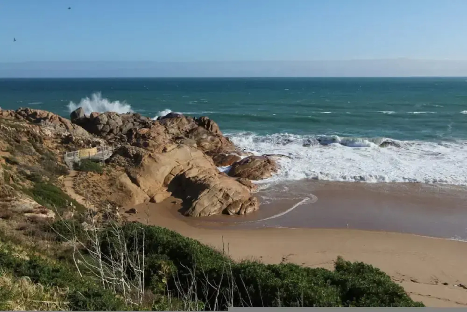 Southern Sands Beachfront Apartment