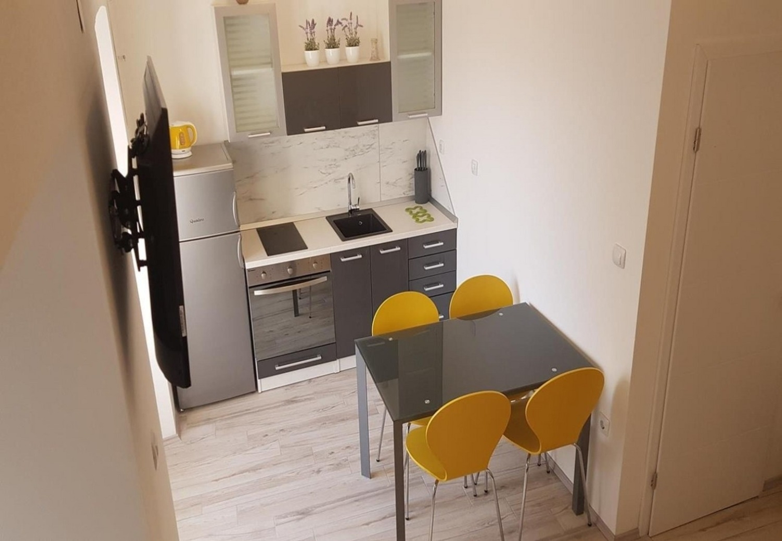 Apartment Mario - 50 m from sea : A1 Novi Vinodolski, Riviera Crikvenica