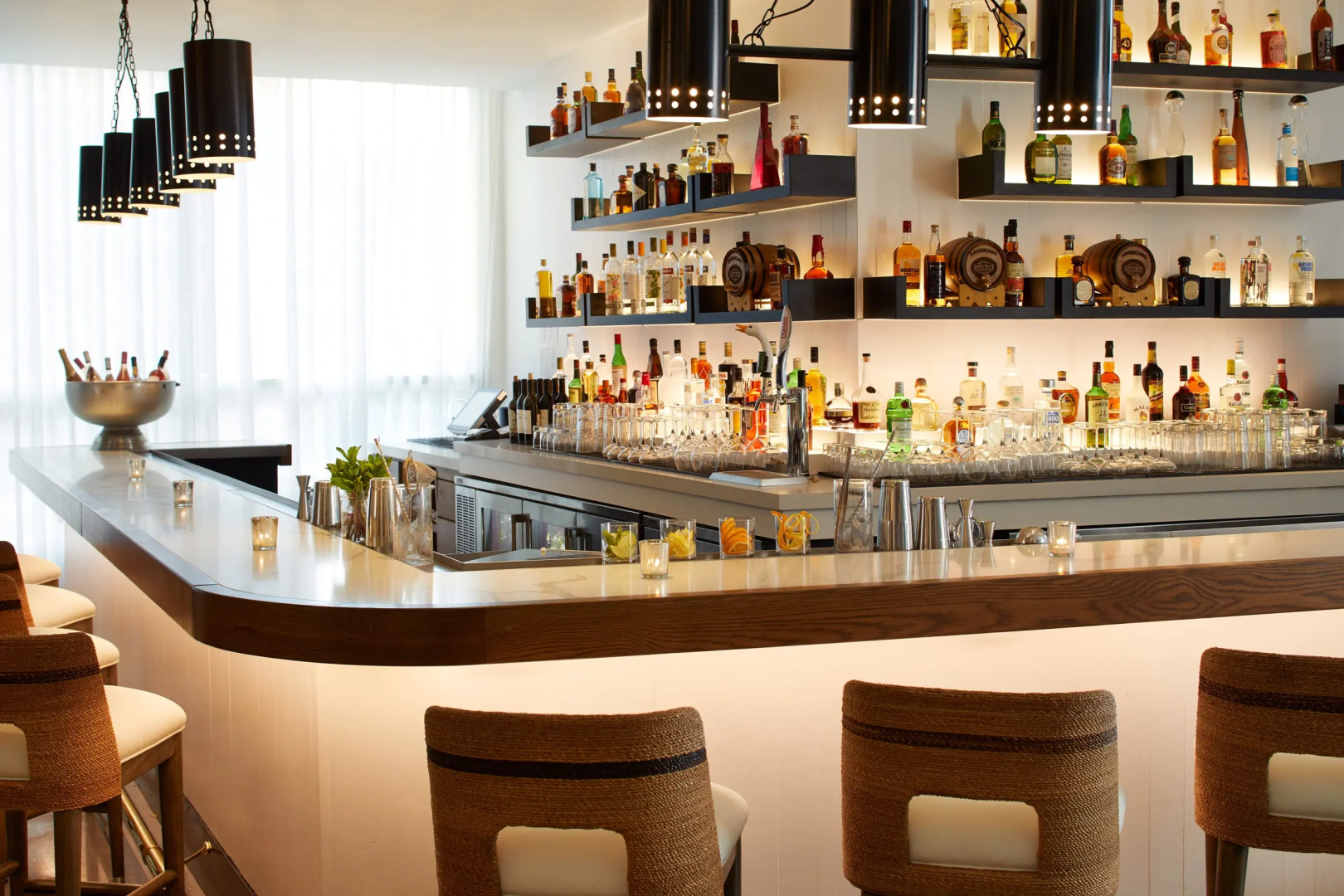 Cadillac Hotel & Beach Club, Autograph Collection