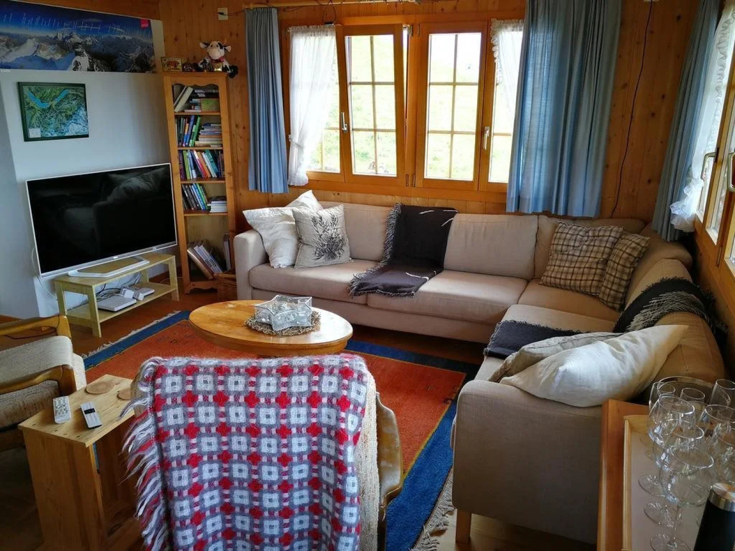 SwissHut Bed&Breakfast