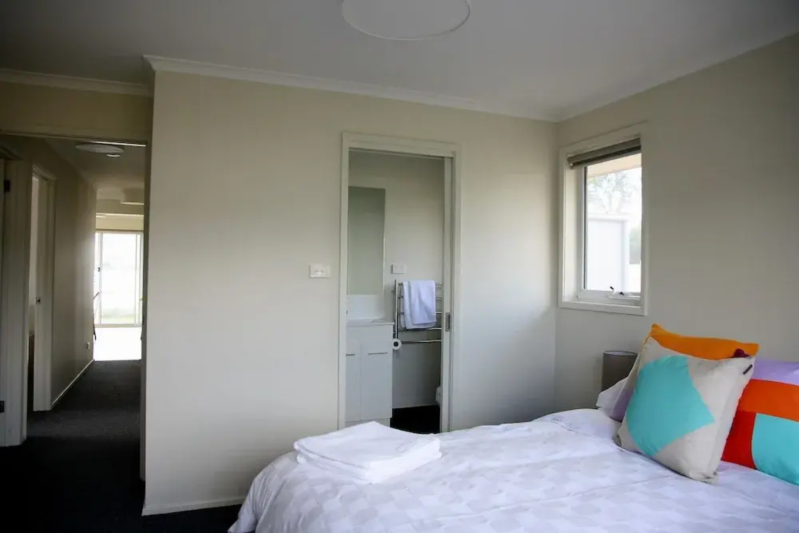 Waterfront Holiday Home - Esplanade 54