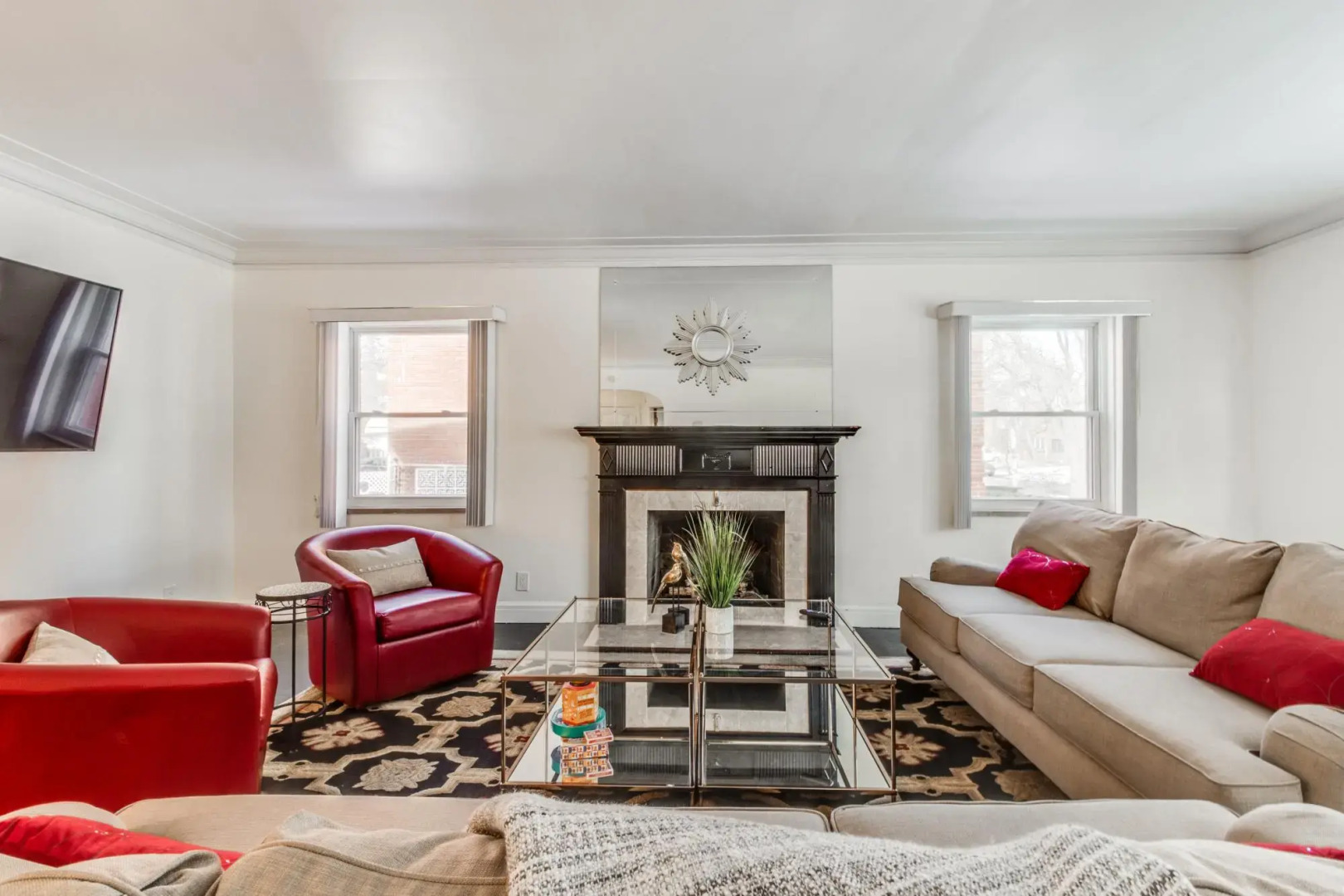 Spacious Luxury Home 5 min to Detroit Golf Club