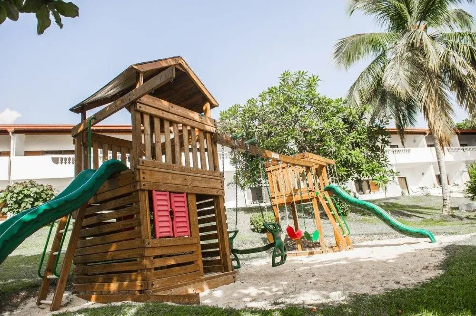 Wahoo Bay Beach Club & Resort