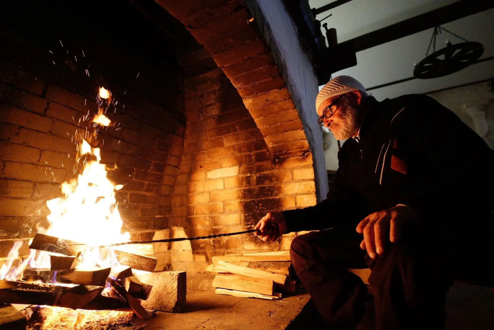 Elbrus HiLoft Hostel