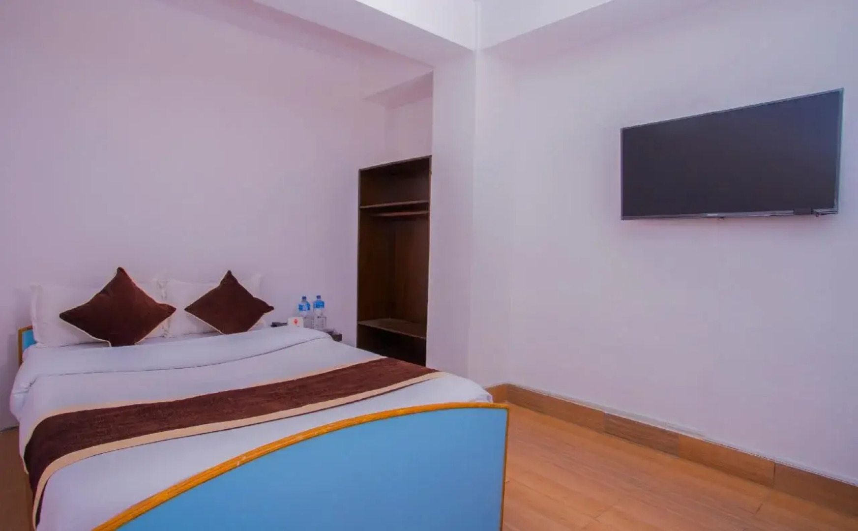 OYO 242 Hotel Satyam