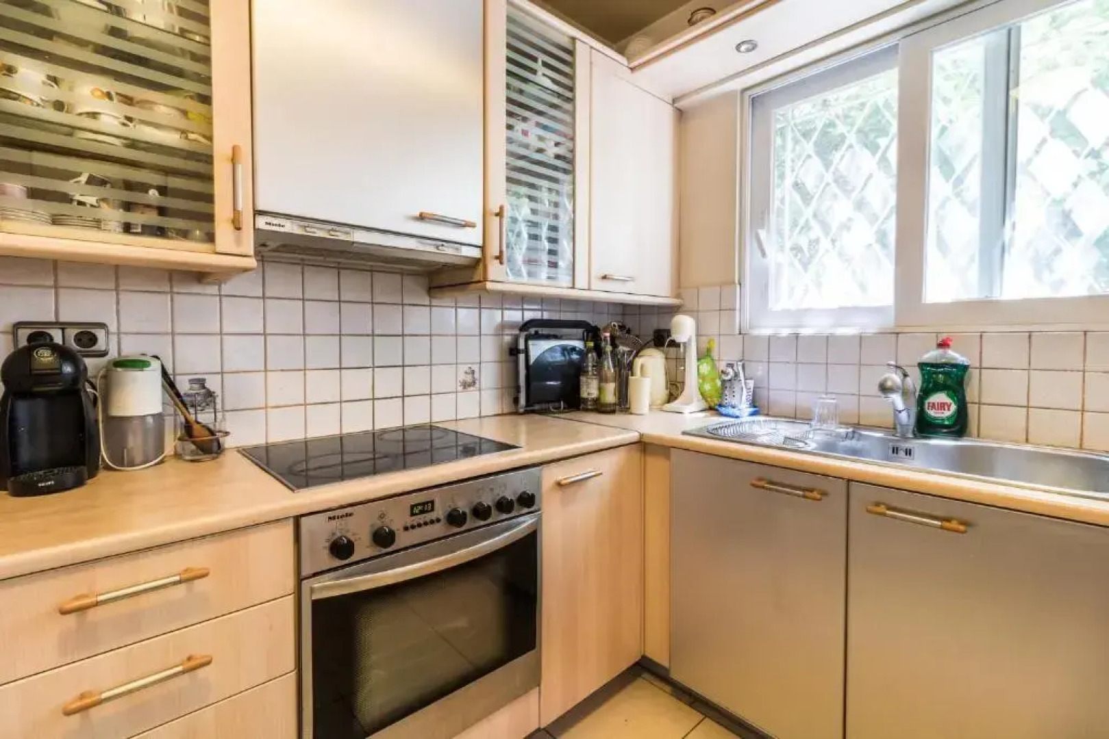 4 bdr Villa with Private Pool in Glyfada