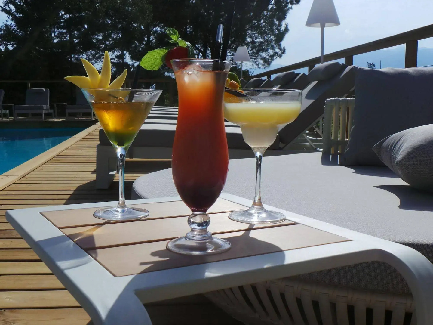 Isulella Hotel & restaurant