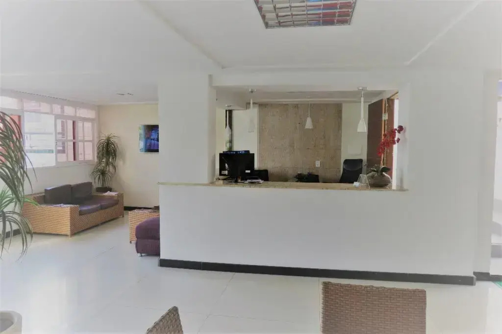 Las Brisas Beach Hotel