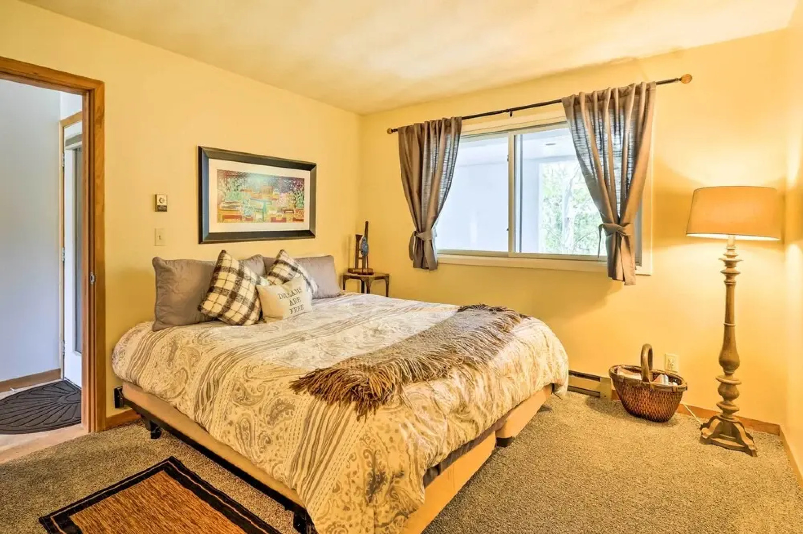 Lakefront Dillon Gem w/ Balcony: 6 Mi to Keystone