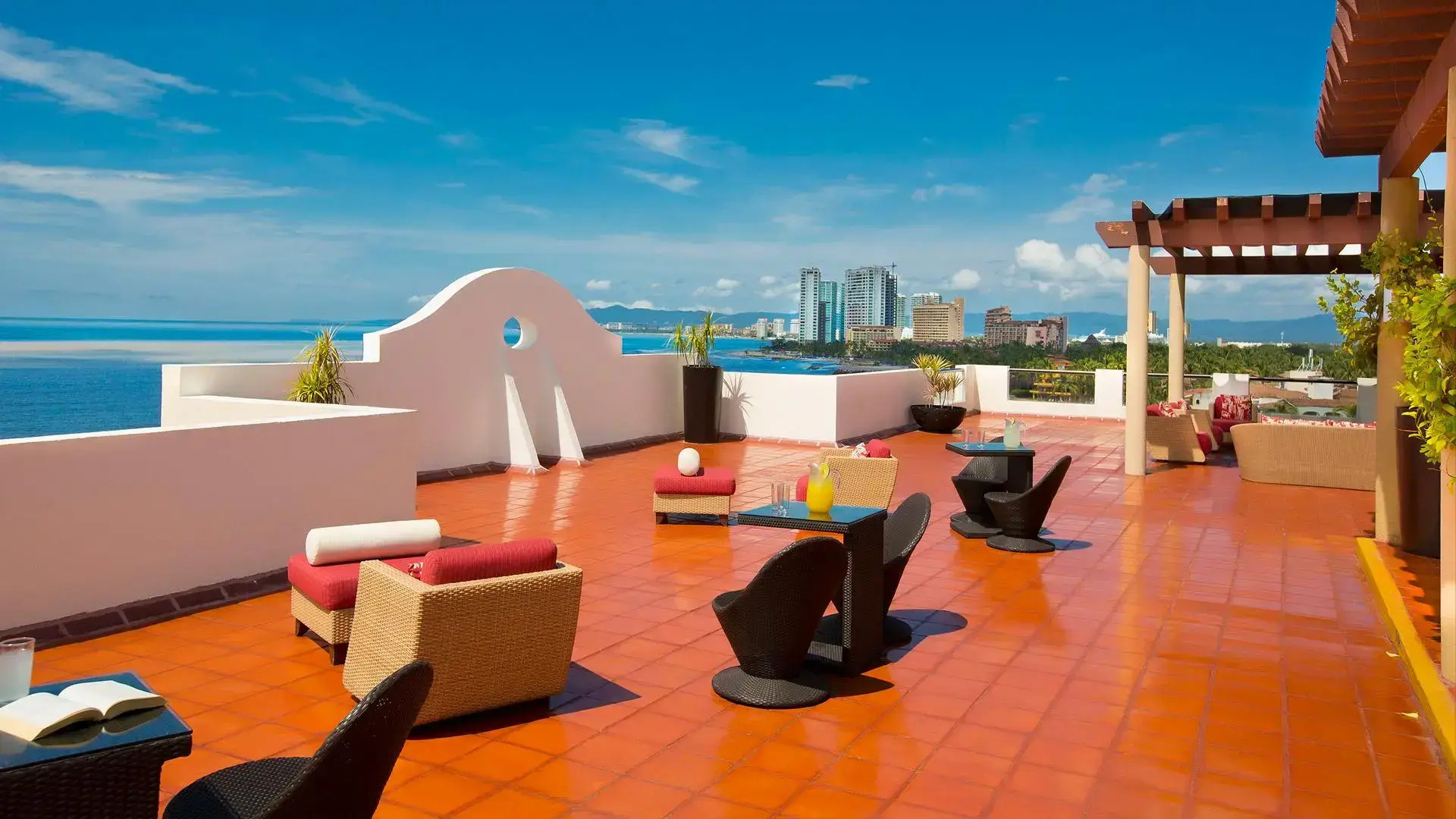 Plaza Pelicanos Grand Beach Resort - All Inclusive