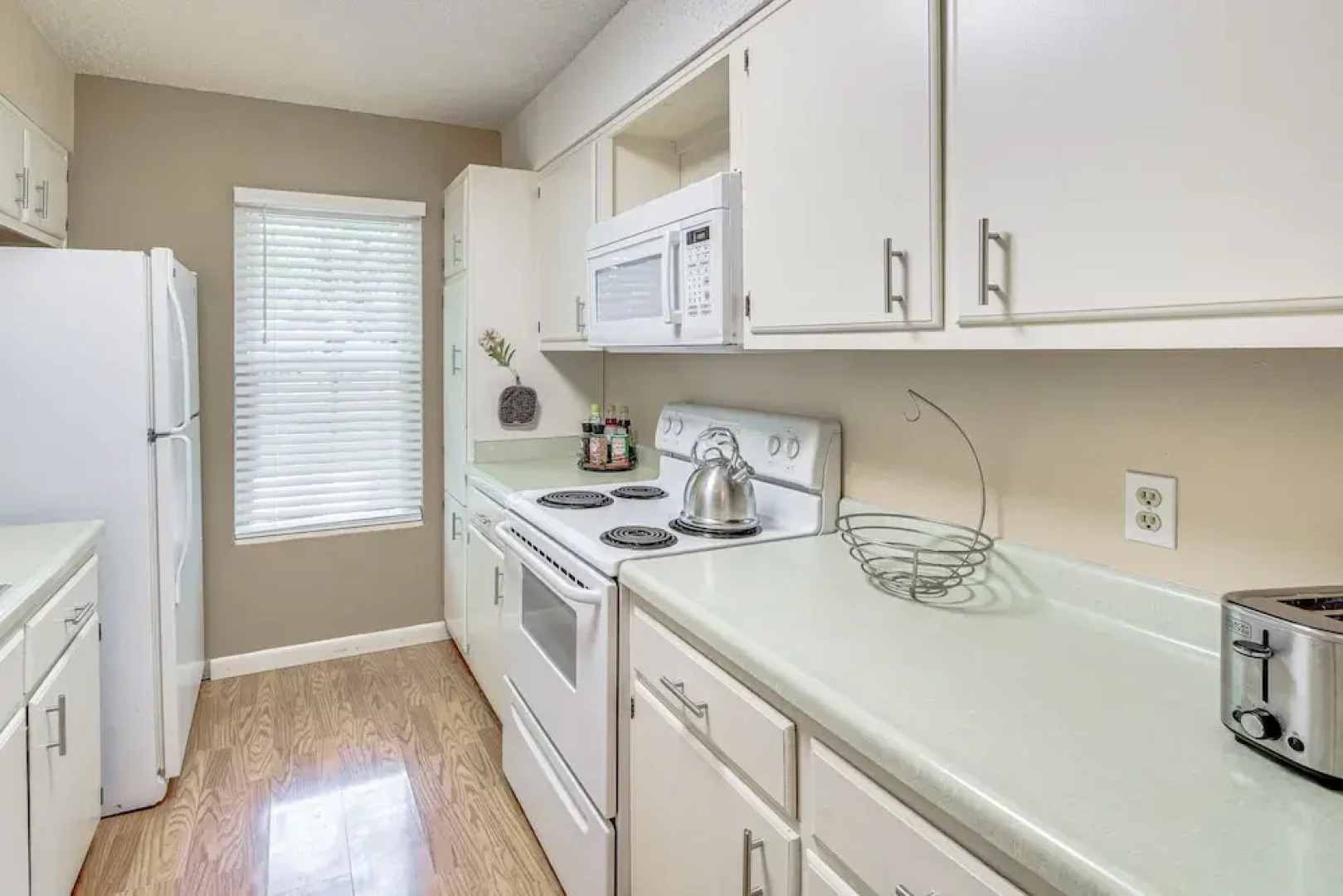 Golf Getaway w/ 9 Courses + Walk to Lake Desoto