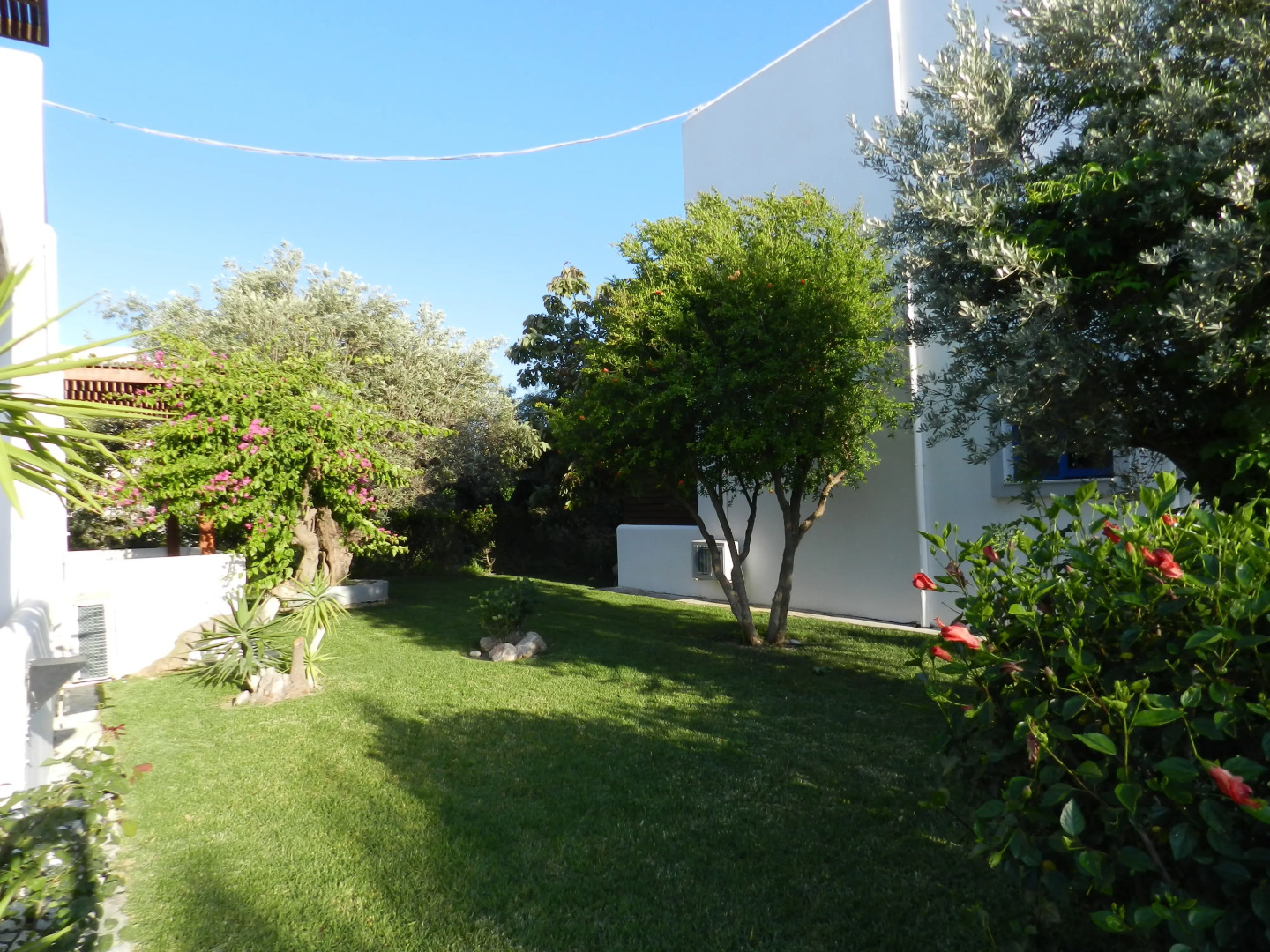 Triantafyllas Apartments