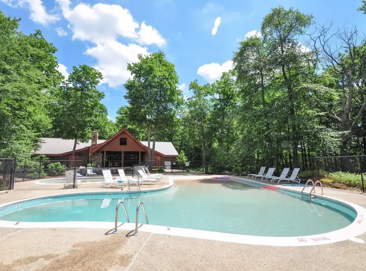 Overlook 3 Bedroom Townhome #1B