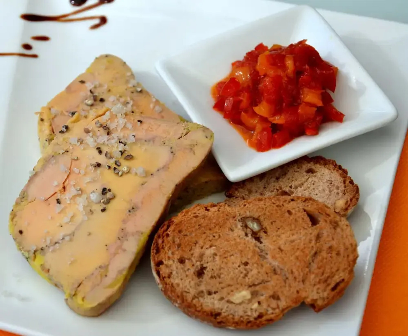 Hôtel Restaurant Le Lassus