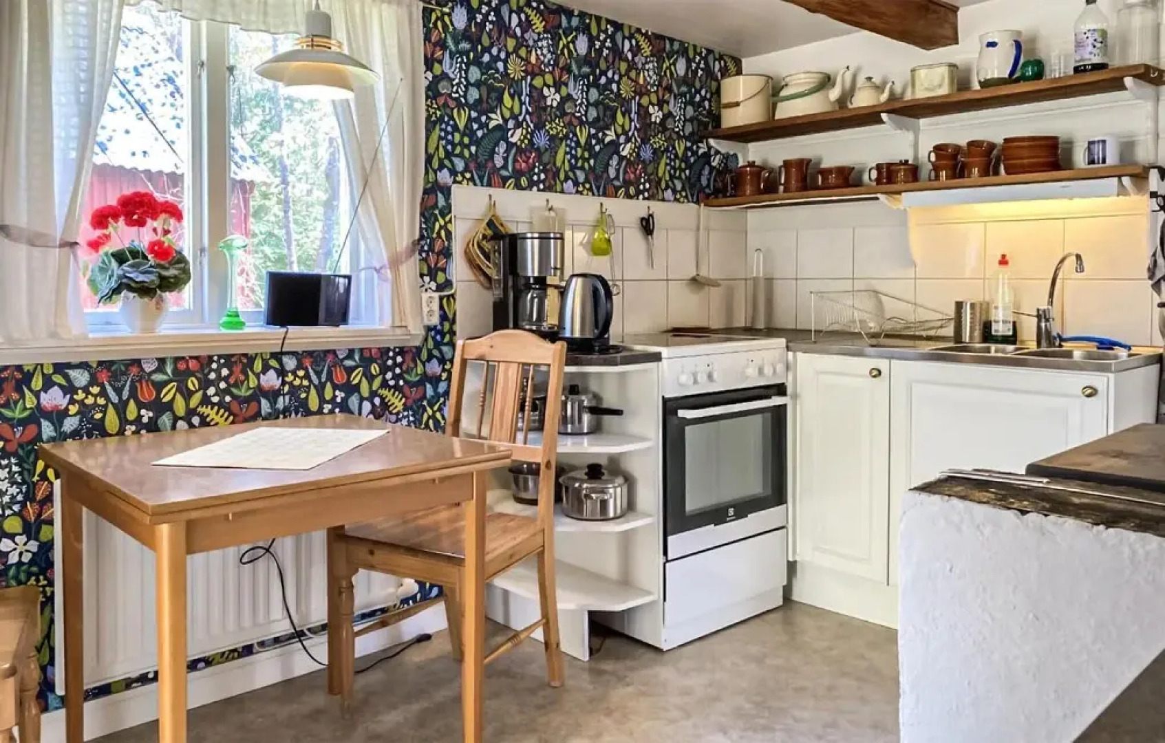 Awesome Home in Bräkne Hoby With 3 Bedrooms