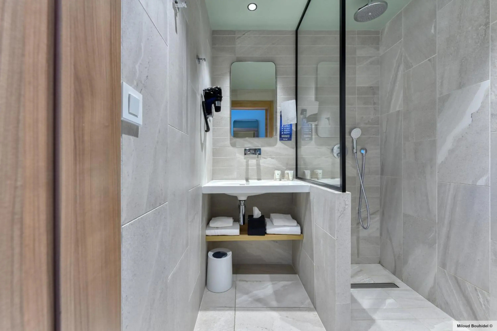 Kyriad Lyon Ouest - Limonest