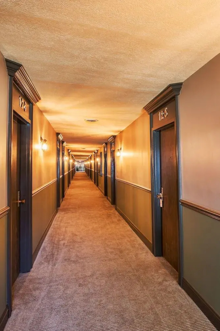 Hotel Arthur by OYO Glenwood Hwy 34