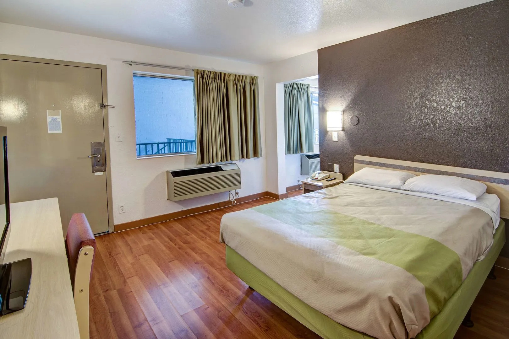 Studio 6 Grand Prairie, TX