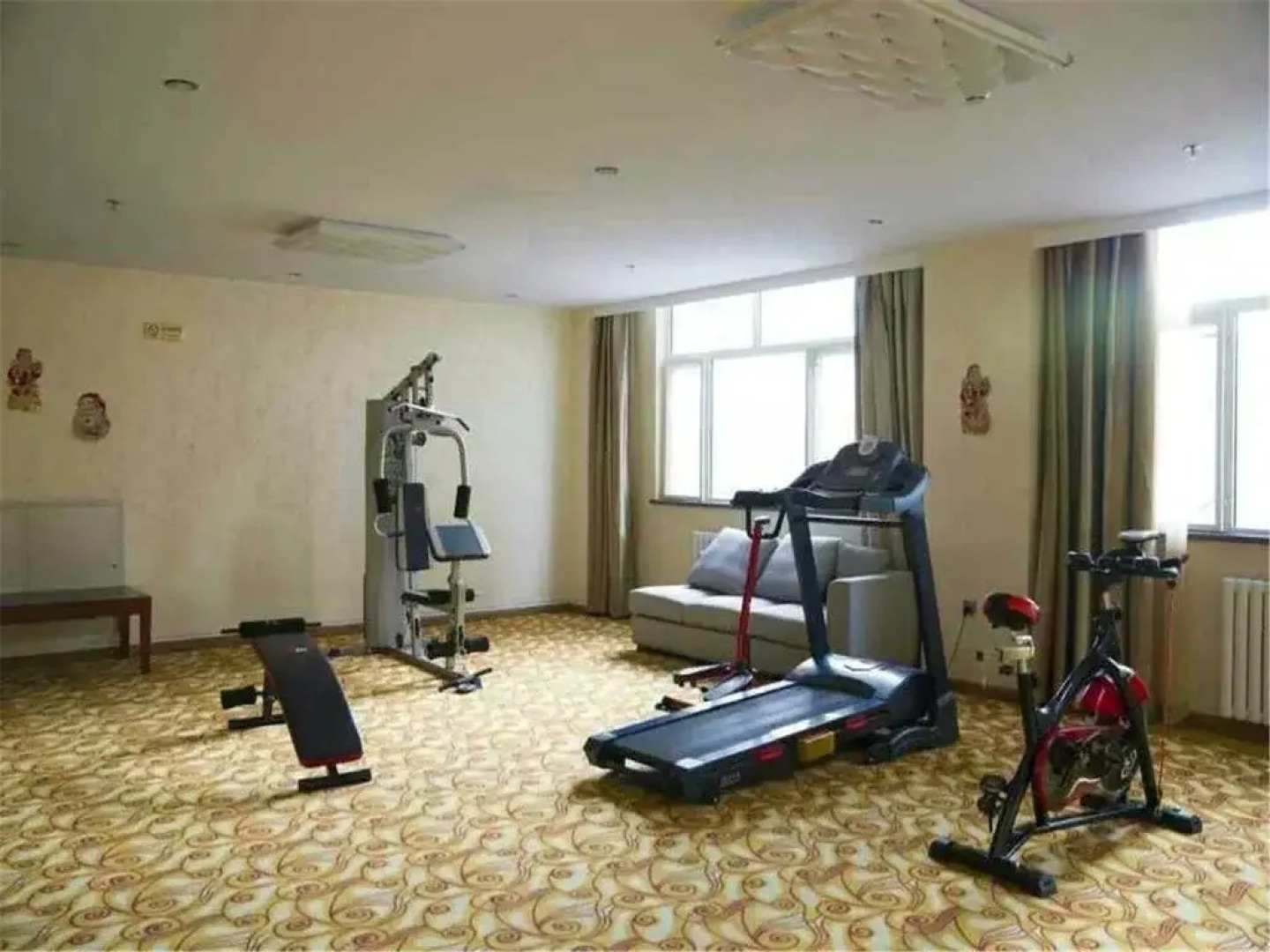 Chongli Pengyuan Business Hotel