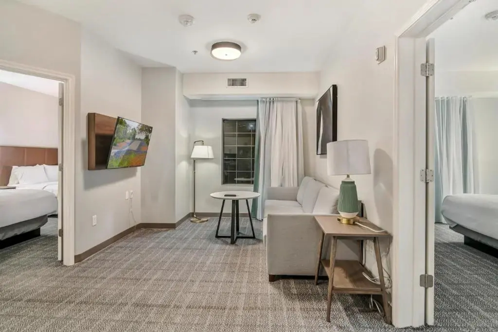 Staybridge Suites University Area by IHG