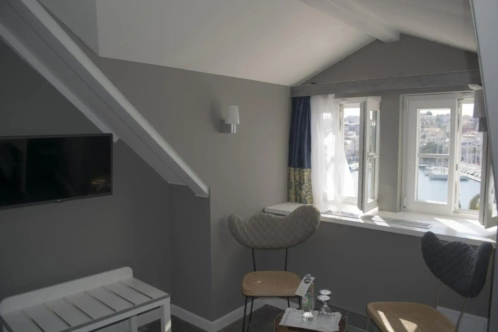 XII Century Heritage Hotel