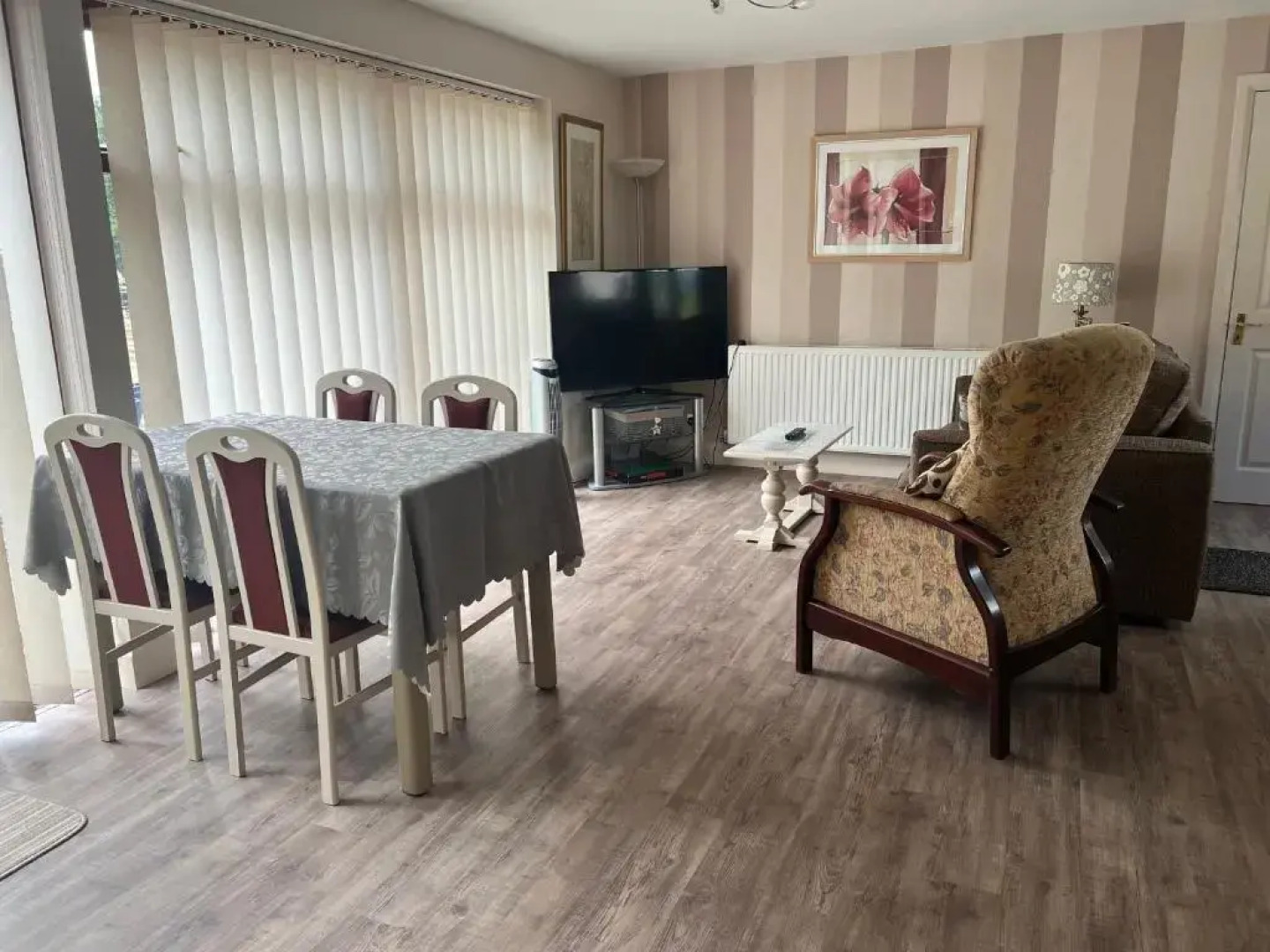 Orchard Side Bed and Breakfast