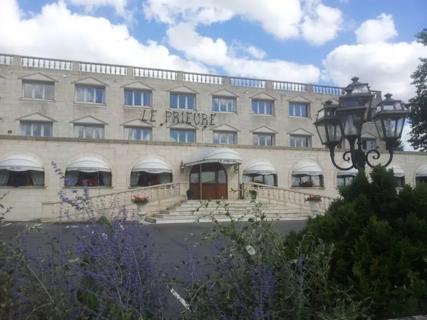 Le Prieuré