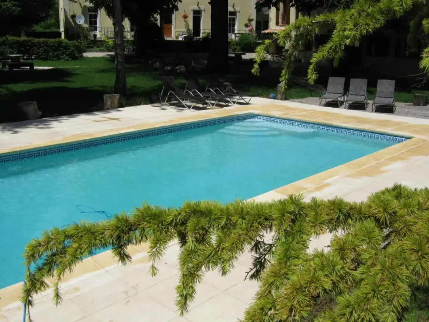 Gites Du Caylar-Chambres