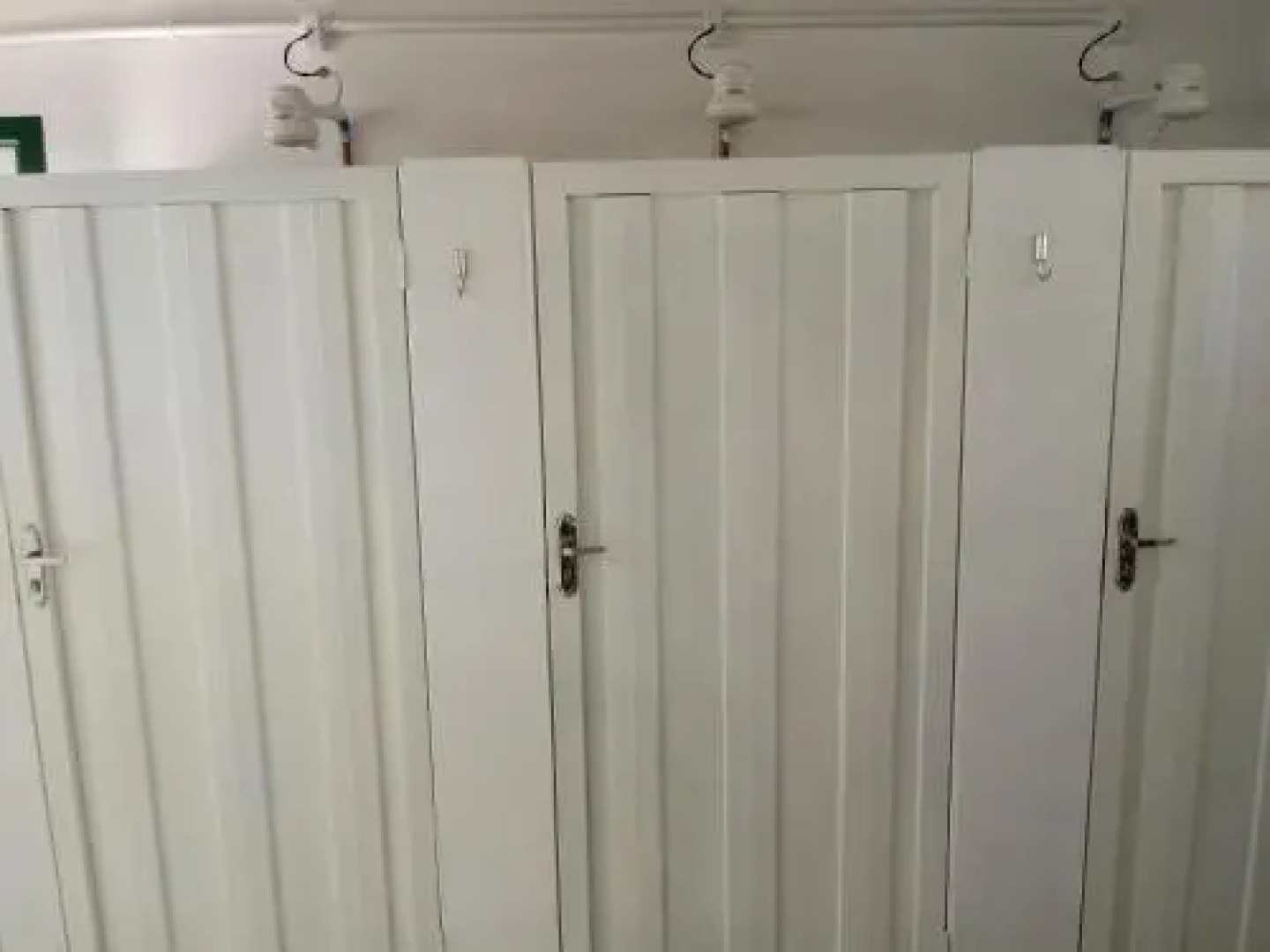 Hostel Parque Dos Saltos