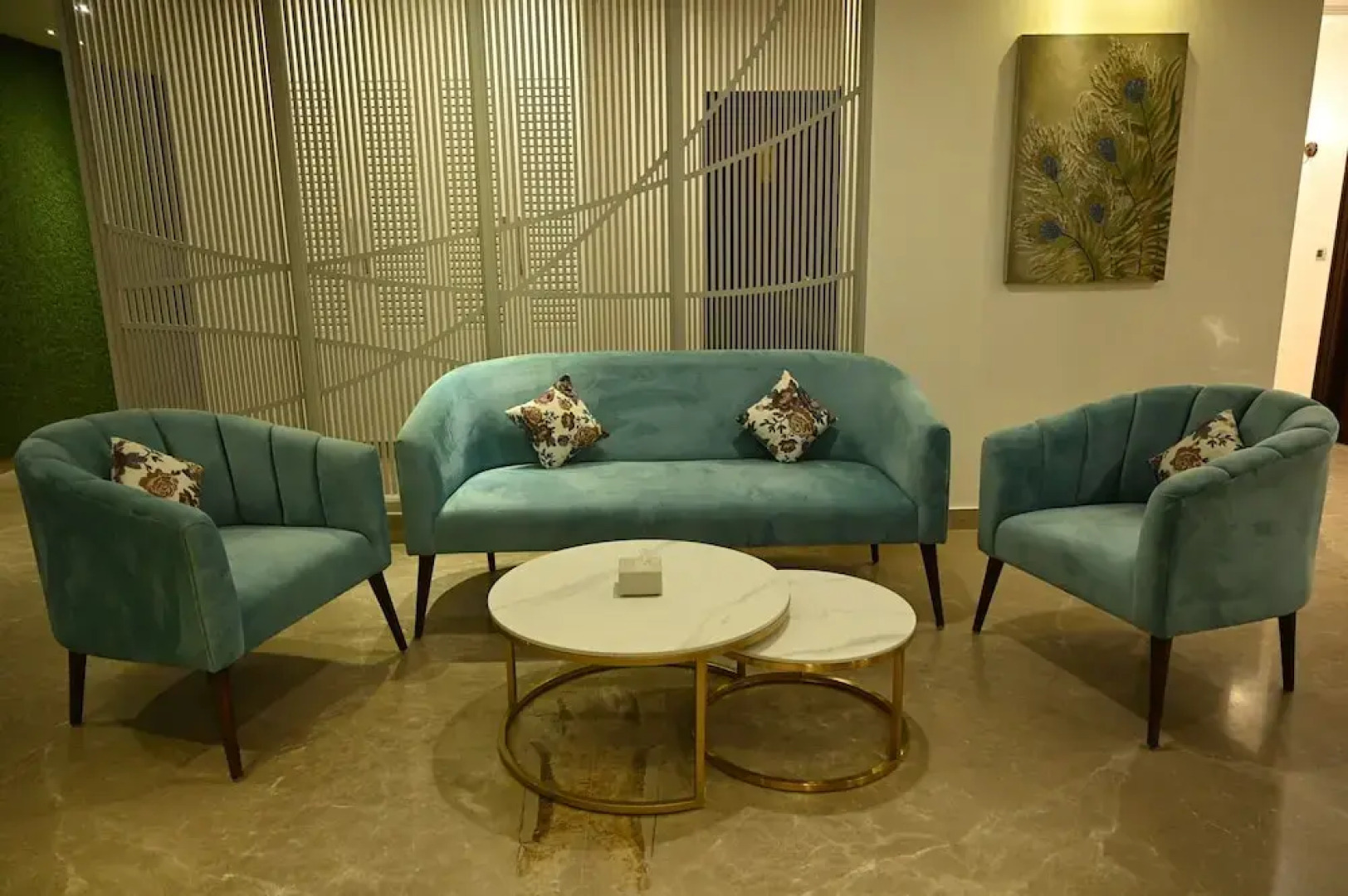 The Hotel Js Souvenir