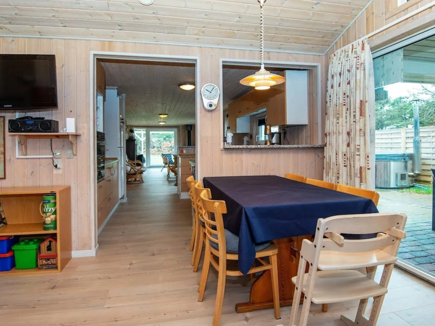 10 Person Holiday Home in Oksbol