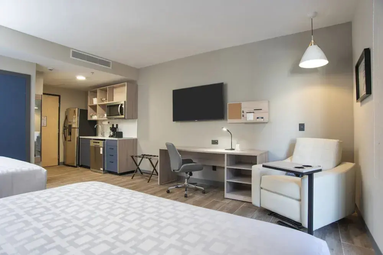 Candlewood Suites Guadalajara Galerias by IHG