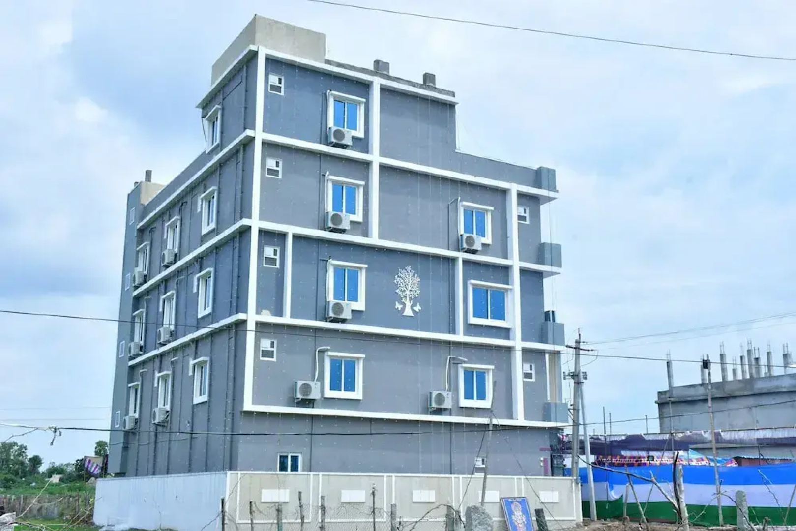 Kavuri Grand
