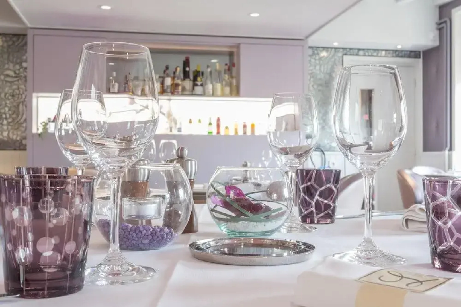 Logis Hôtel Les Platanes