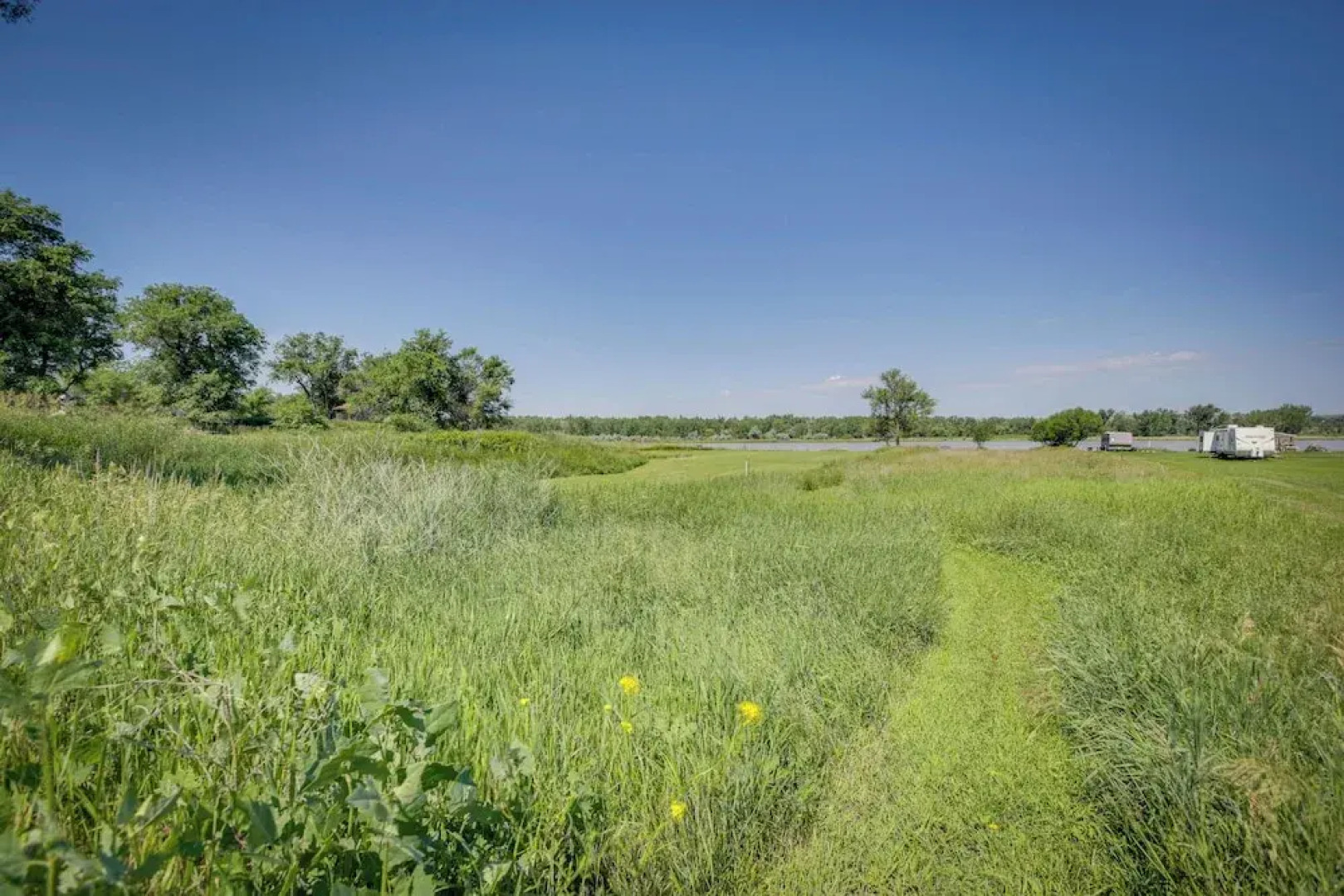 Glendive Getaway w/ Yellowstone River Access!