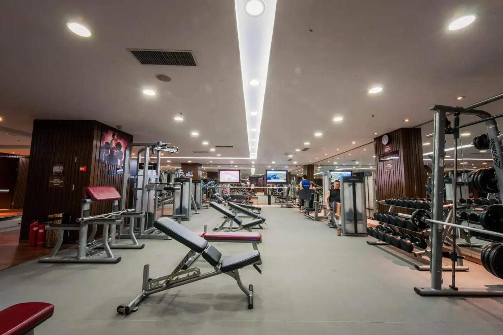 Top Elites City Resort Spa Hotel